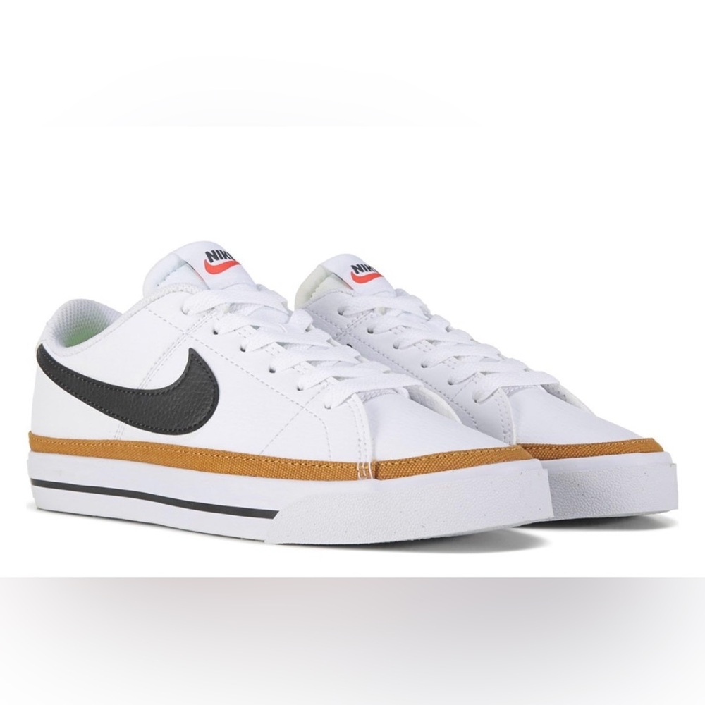 Women's Court Legacy Leather Sneaker
